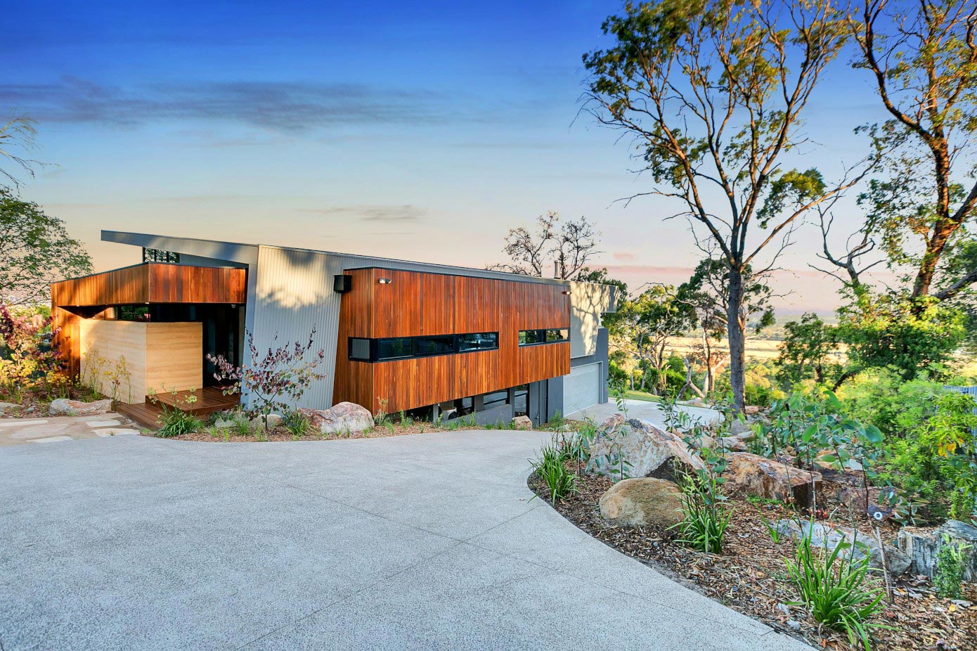 澳大利亚南弗兰克斯顿的现代豪华家居——小砖块工作室设计-24