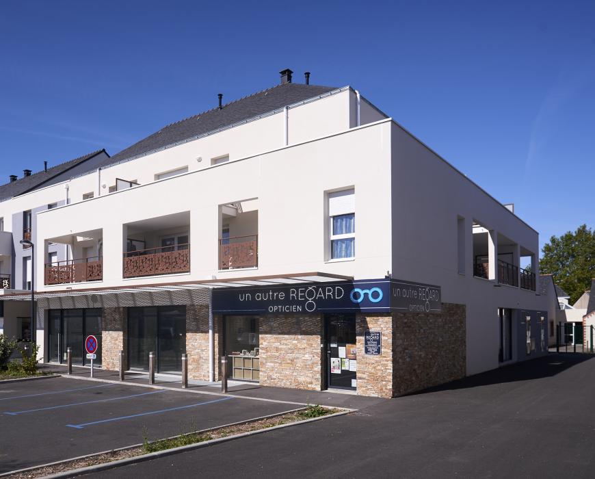 Opticien Un autre regard眼镜店工业风装修丨JBCC-22