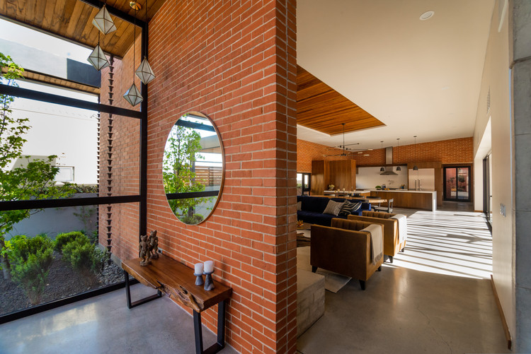 PS House  Guillot Arquitectos-11