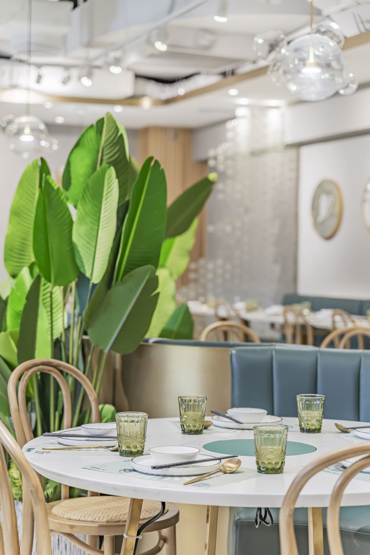 广州芭札餐厅 · 现代简约空间设计丨中国广州-19