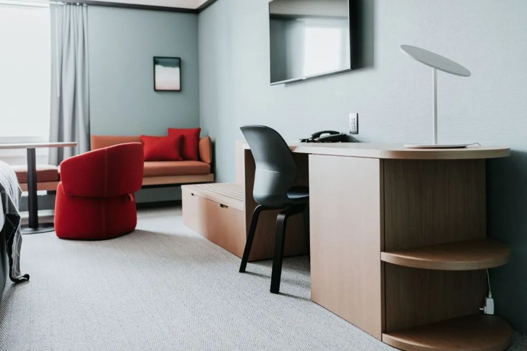 招待所翻新丨Patricia Urquiola-13