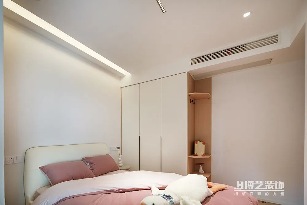 奶油风河畔名邸,春日浪漫居家空间丨博艺装饰-36