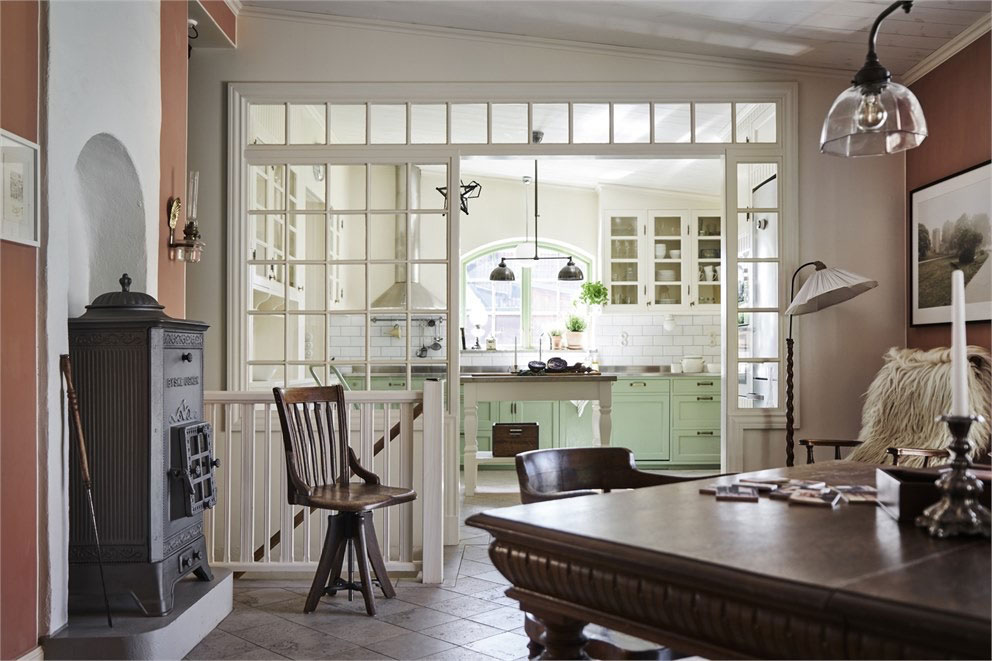 18 世纪瑞典古堡般的夏日度假屋-1