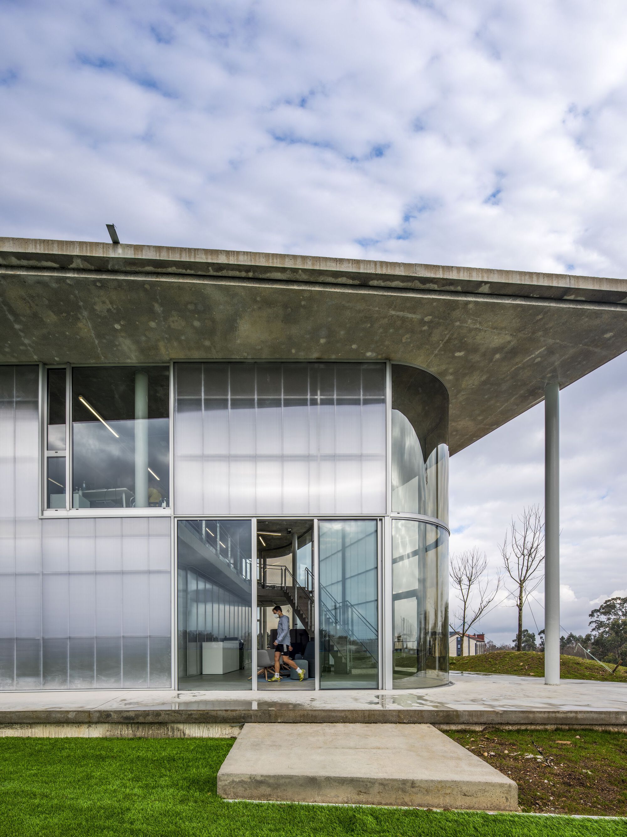 阿富特扎运动场丨西班牙丨Irisarri + Piñera-23