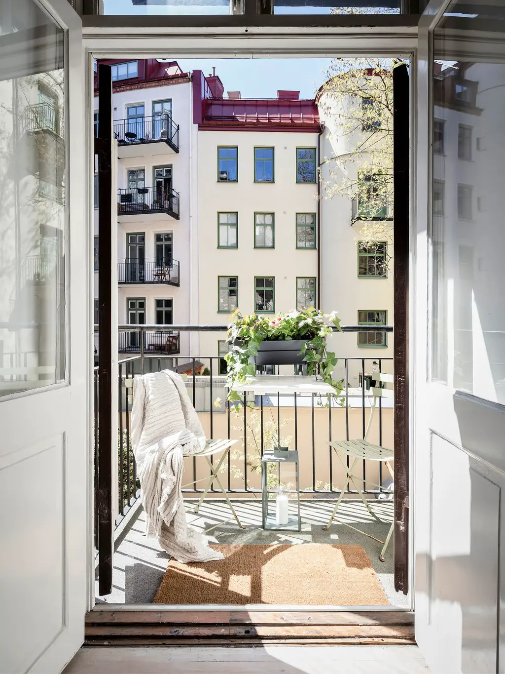 瑞典 1913 年老建筑中的古典温馨公寓-6