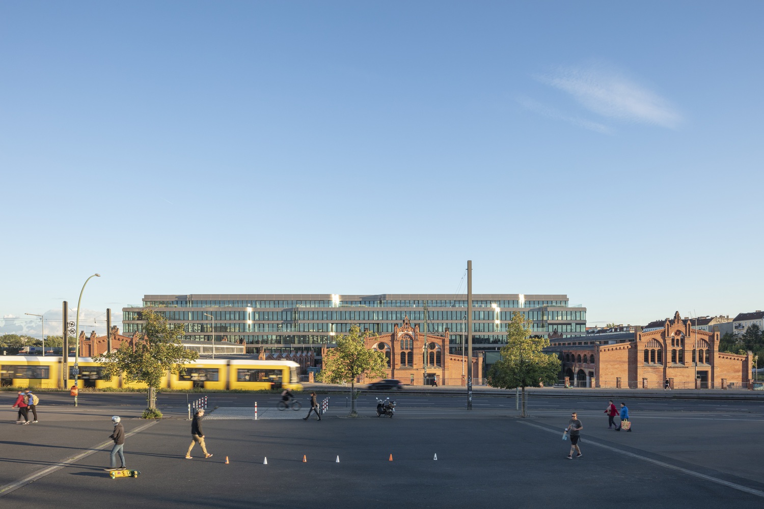 德国 DSTRCT.Berlin“Old Slaughterhouses”办公建筑设计-11