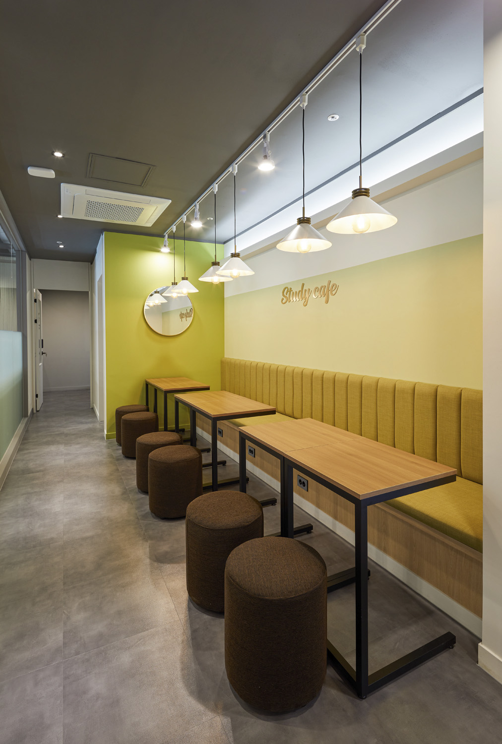 现代简约风 86 平工作室咖啡厅设计-15