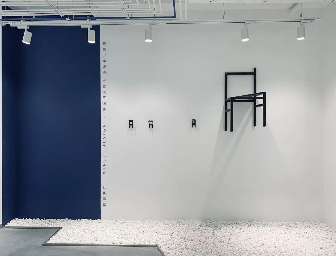 杭州富春江畔的克莱因蓝商业空间-18