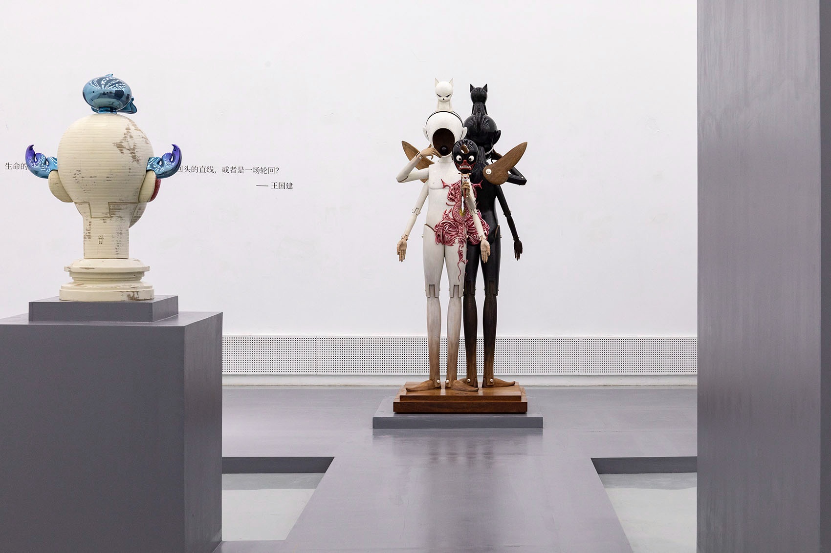 北京“变相—王国建艺术展”展览设计丨燕尾设计室-48