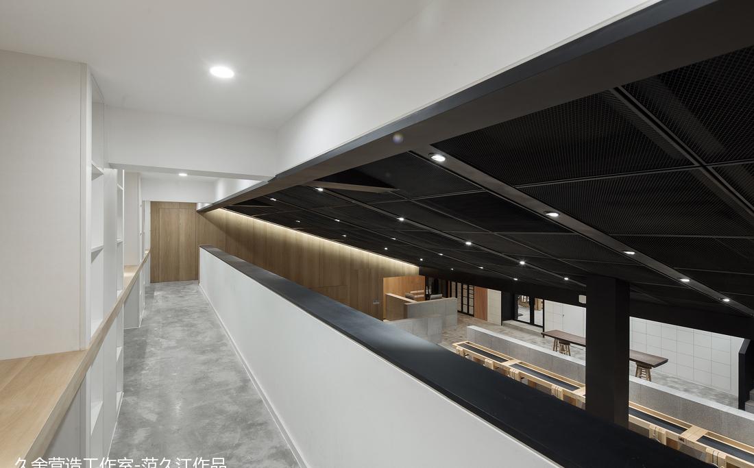 徐州万科未来城示范区规划与建 · 木艺实验室“廊桥”考古现场丨中国上海-27