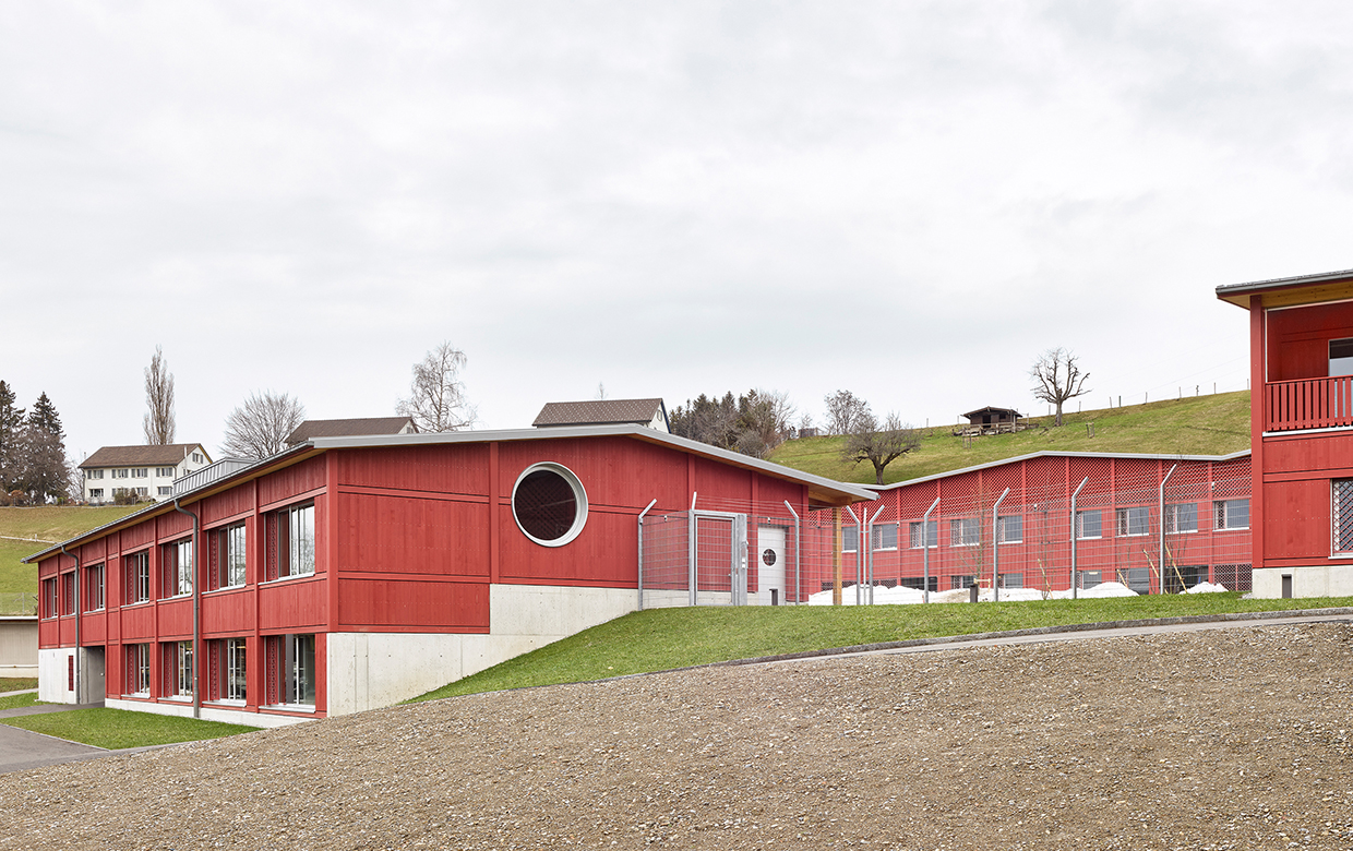 Vollzugszentrum Bachtel Hinwil - Gret Loewensberg Architekten-11