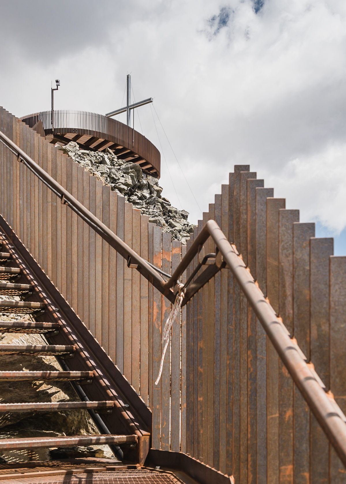 ÖtziPeak3251m-noa*NetworkofArchitecture-15