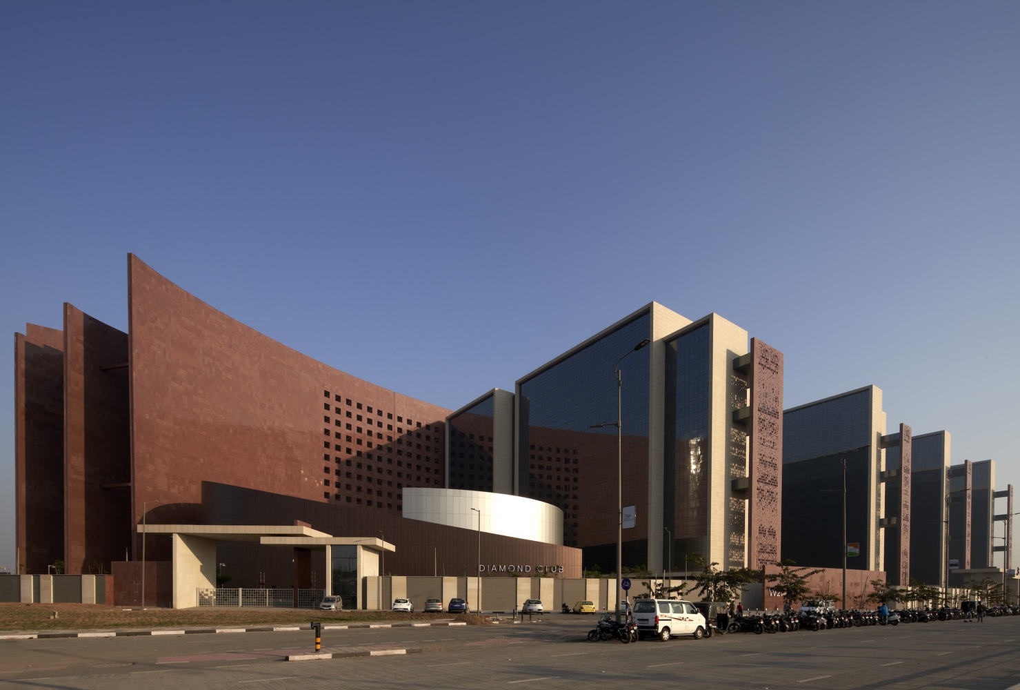 印度Surat钻石交易所丨形态发生-11