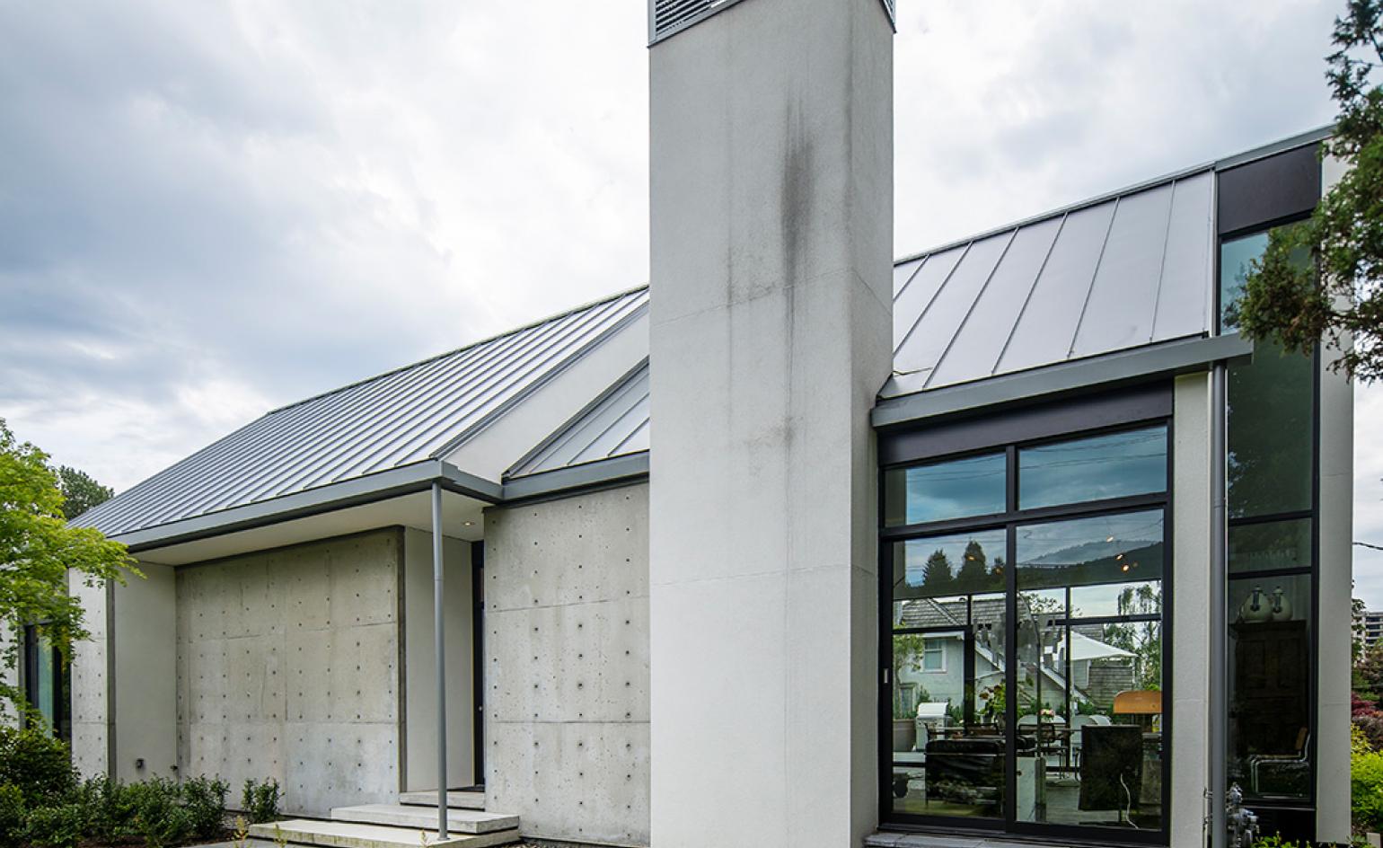 west coast modernist home tour in west vancouver-17