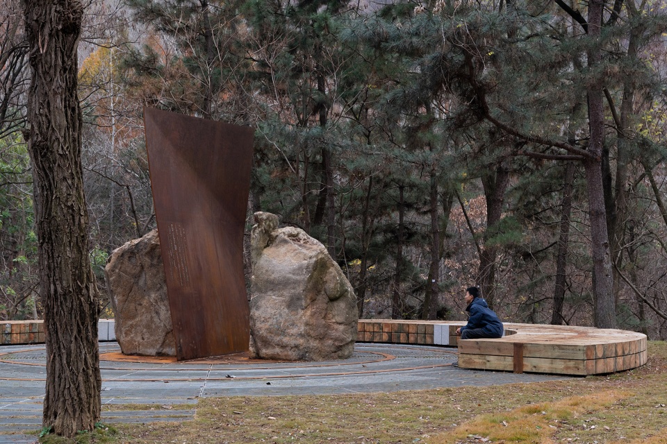 昆嵛山国家级自然保护区林场建立80周年纪念雕塑（烟台金刚碑）丨中国烟台丨大小景观-29