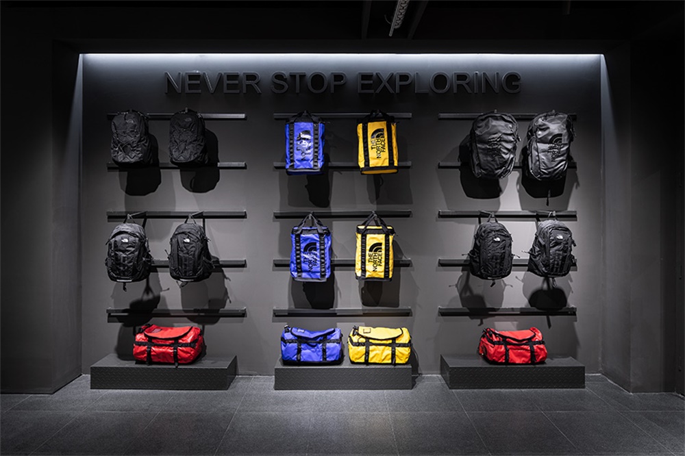 北面巴泽营地-23