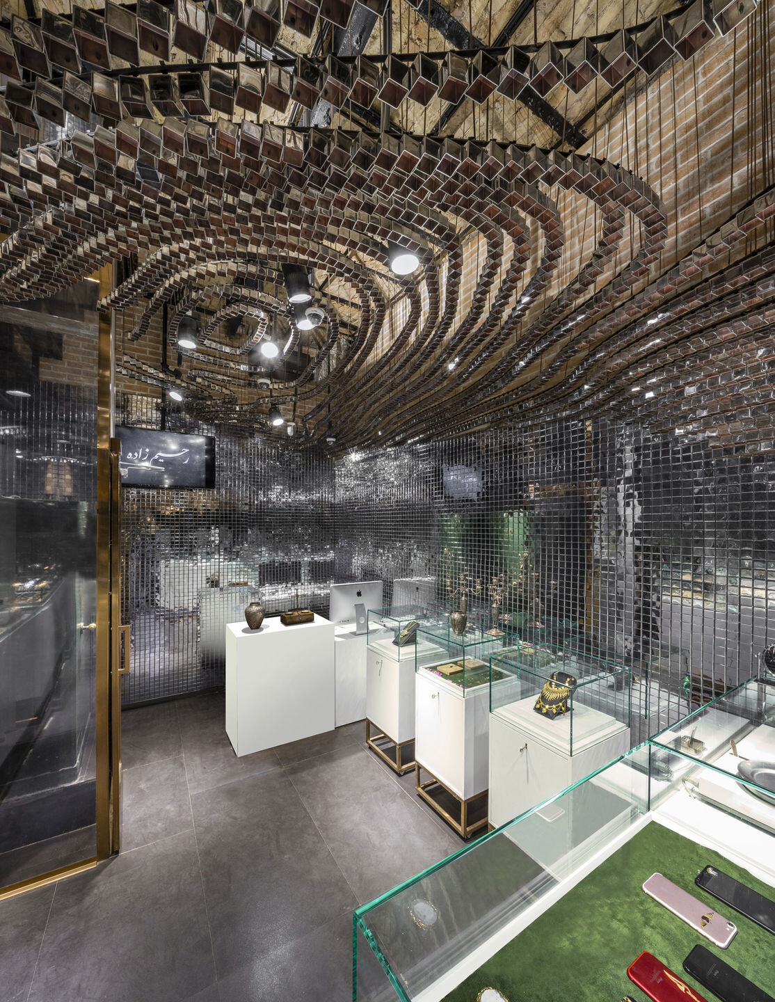 镜像宫殿奢华珠宝店-18