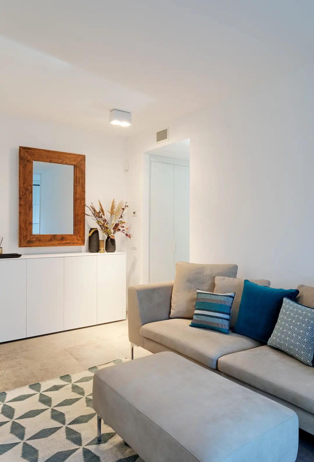 简约精致的小公寓-43