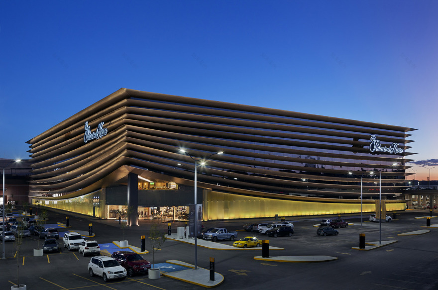 Palacio de Hierro商场立面改造,墨西哥 / Sordo Madaleno Arquitectos-23