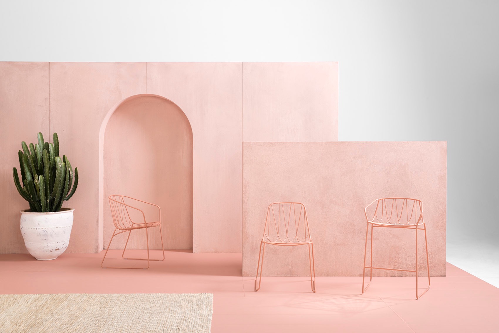 金属条纹桌椅系列 / Tom Fereday-28