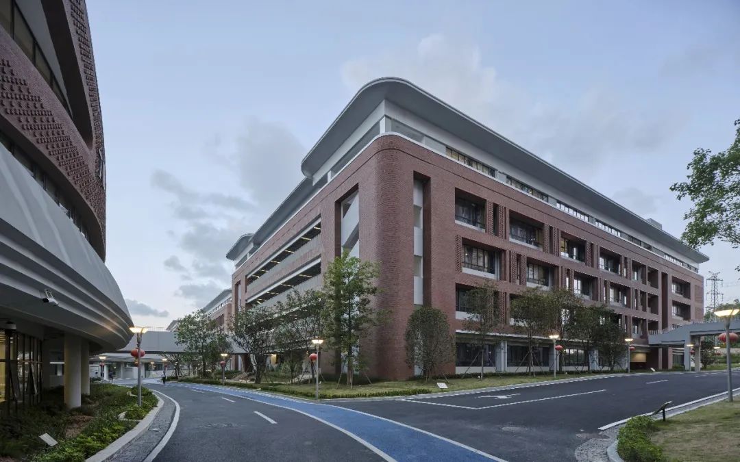 集群效应下的共享校园 · 深圳外国语高中园丨中国深圳丨同济大学建筑设计研究院(集团)有限公司-76