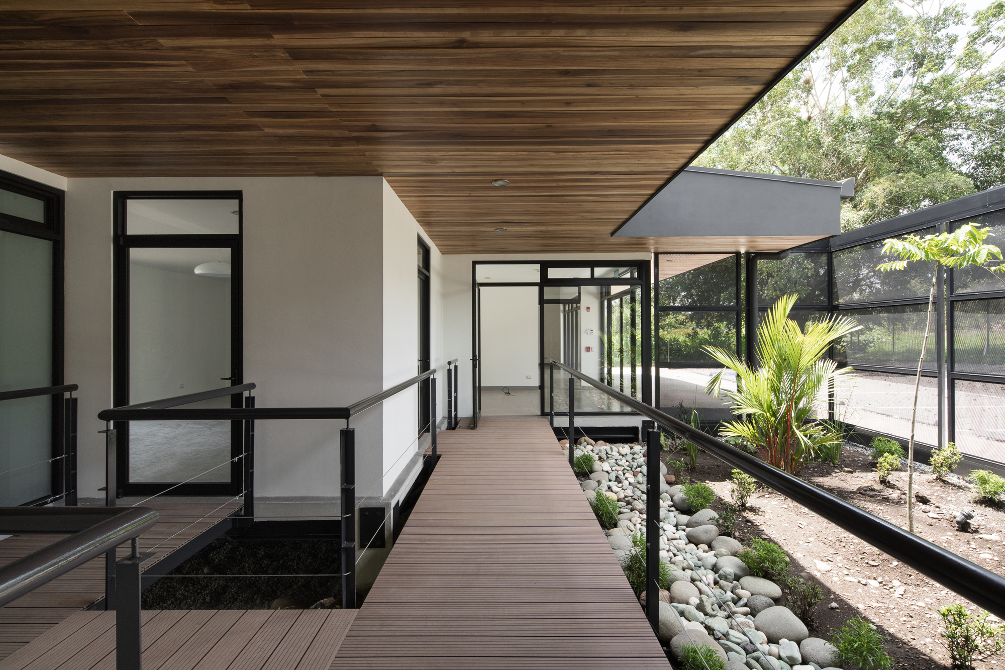 绿意盎然的自然之居 | 利蒙 UPL 运营中心设计-3