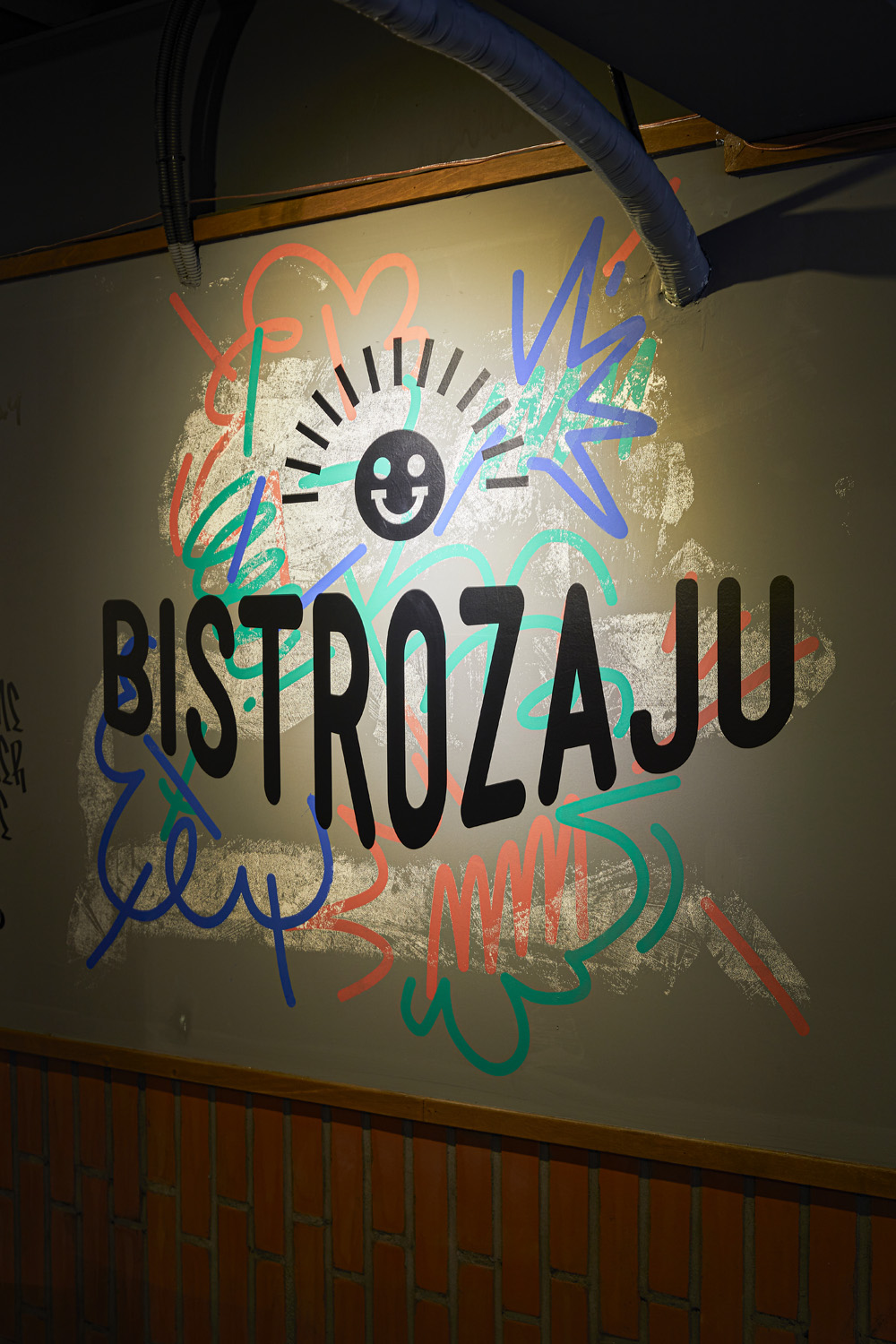 22 平米简约风家居，明亮灯光营造温馨氛围-13