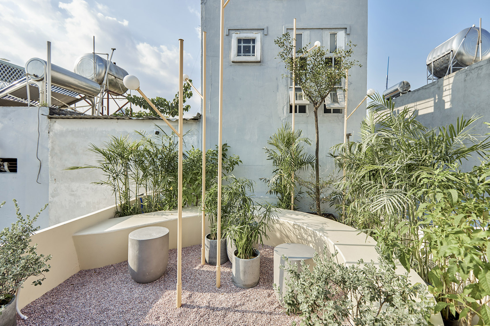 September 咖啡厅 2 号店丨越南胡志明市丨Red5studio + Ben Decor-58