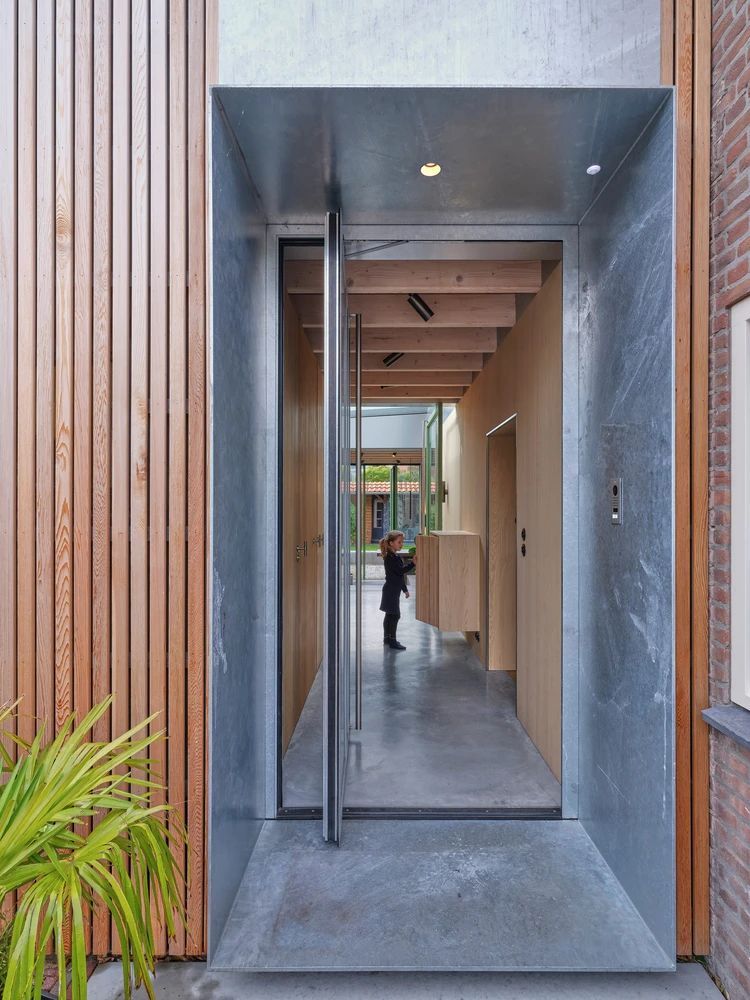 东西之家丨荷兰海牙丨Bloot Architecture-1