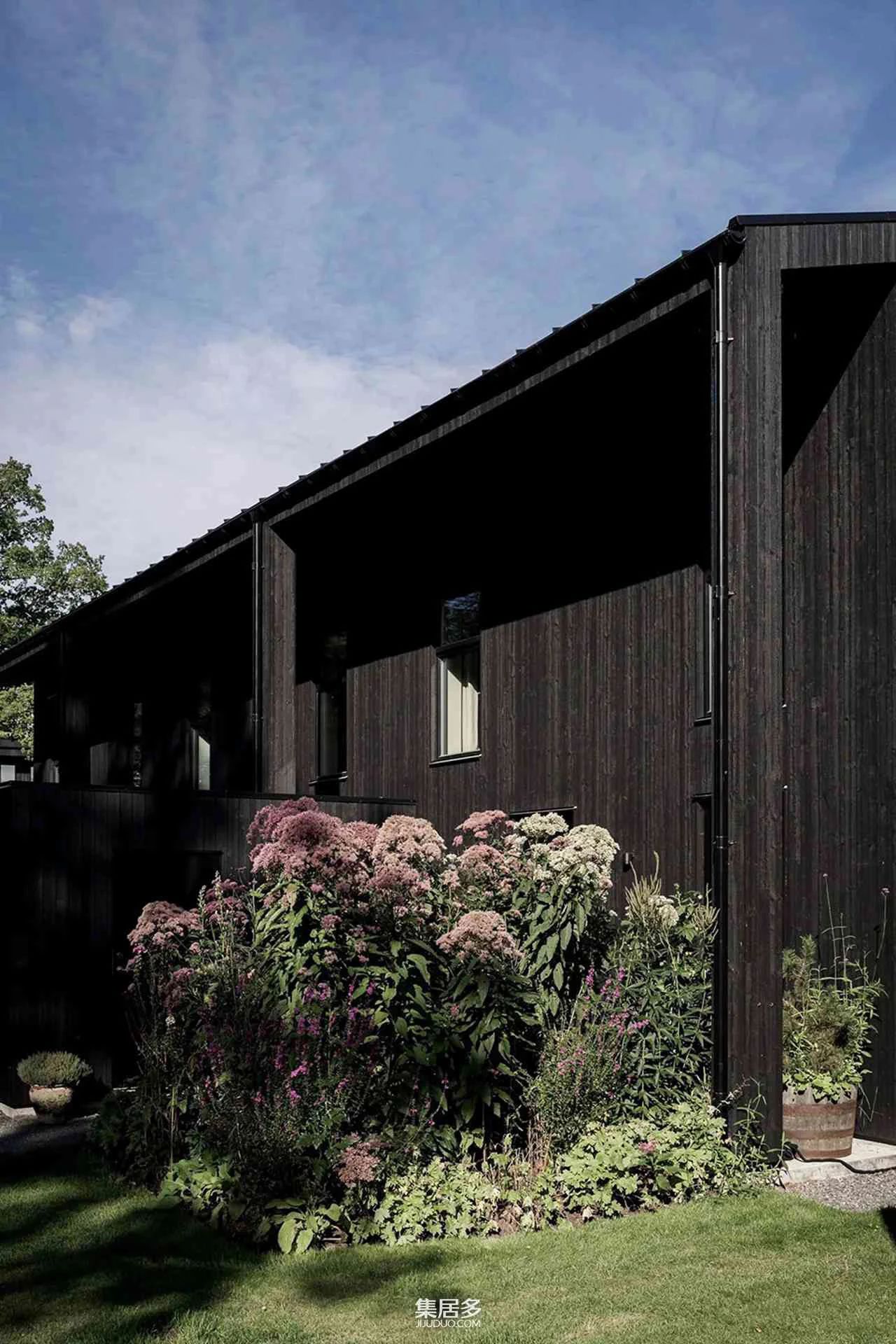 现代瑞典小屋室内设计-29