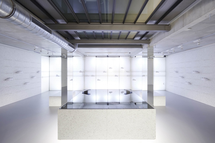 德国 SLFT 鞋店-12