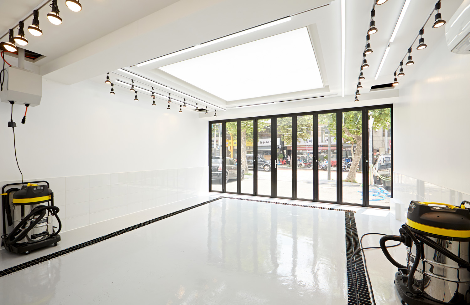 40 平米极简白色调的完美细节处理-10