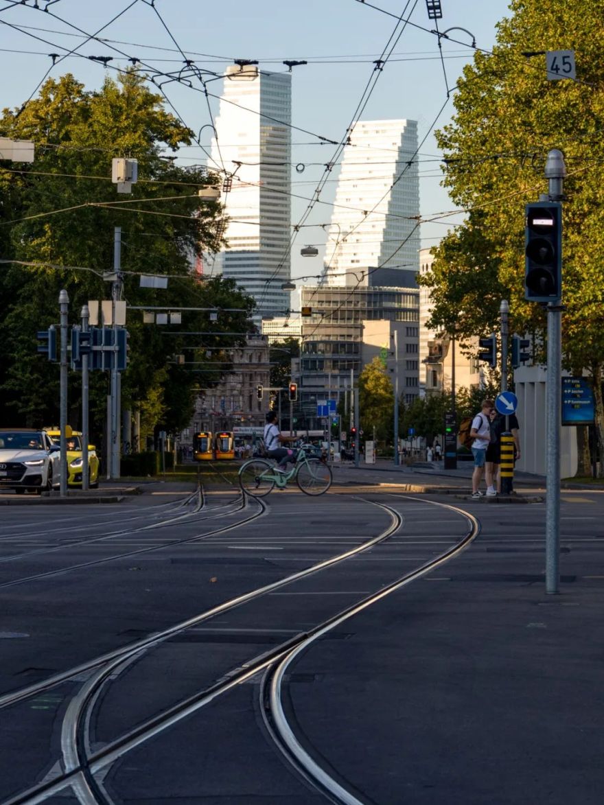 瑞士罗氏二号大厦丨赫尔佐格&德梅隆-12