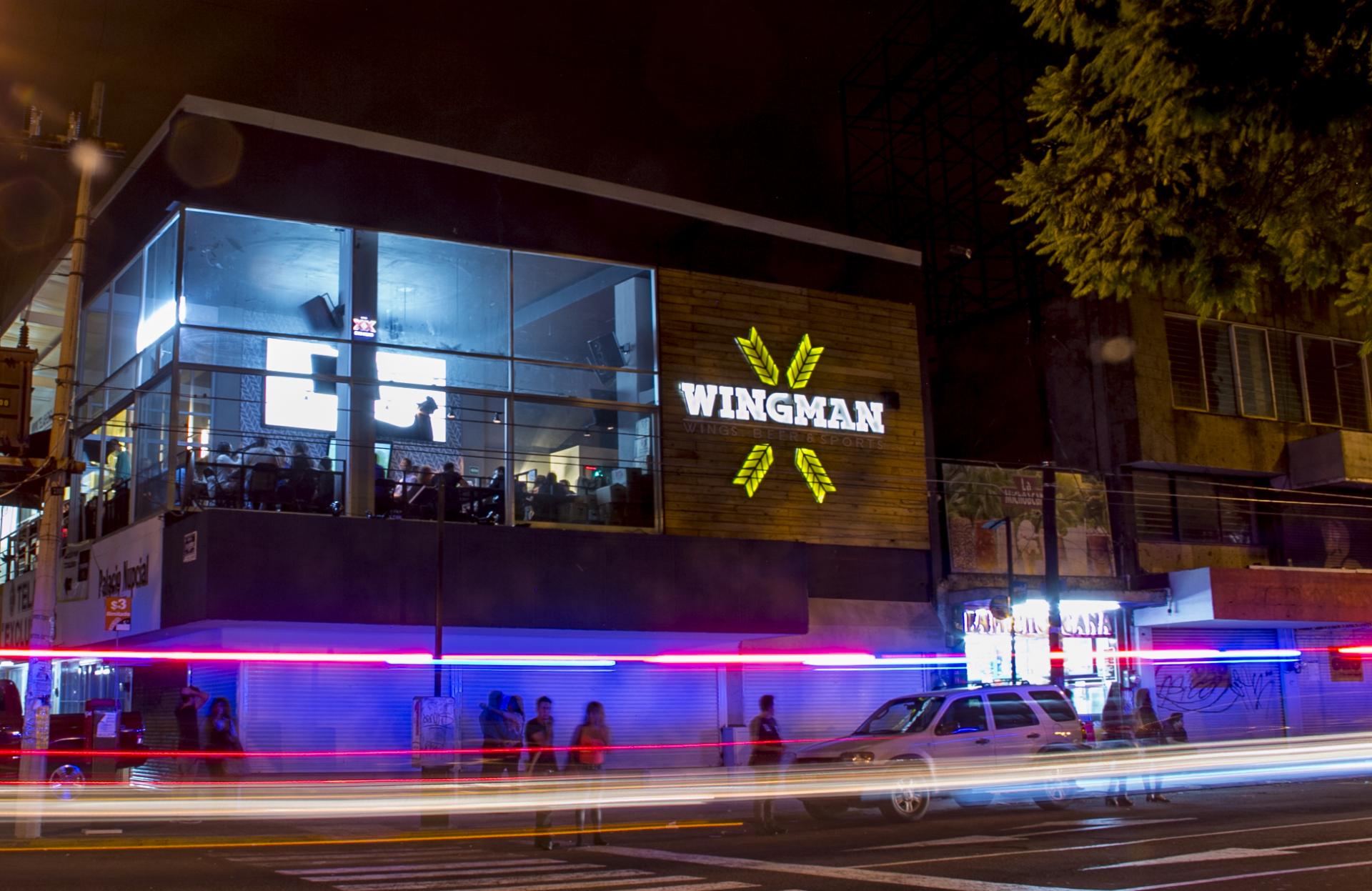 墨西哥Wingman体育酒吧Wings店室内设计丨墨西哥瓜达拉哈拉丨当地工作室deFORMA-12