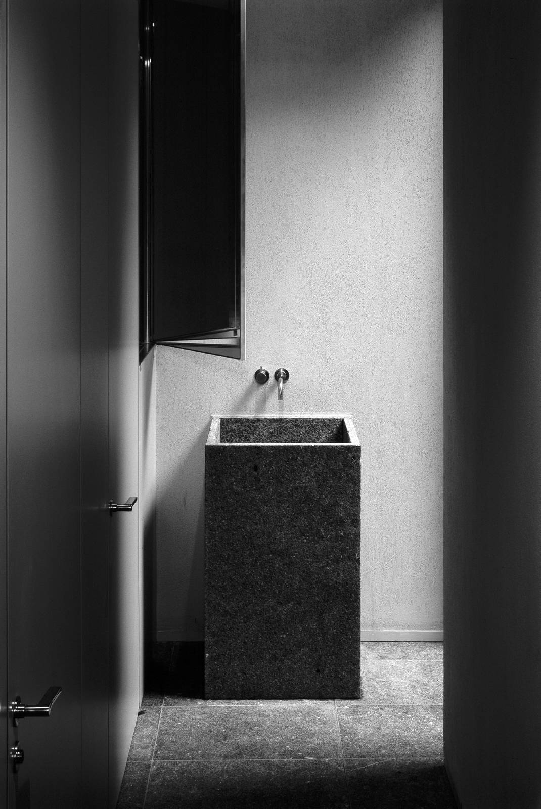 比利时风格家园,绿意盎然的生活空间-16