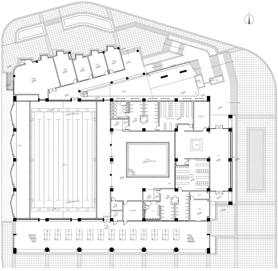 合肥锦弘中学体育馆 | 红砖与阳光板的巧妙融合-44