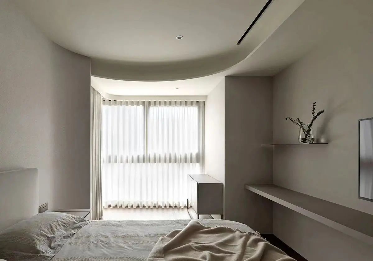 台中 132㎡灰棕色调住宅丨中国台中丨分子设计工作室-28