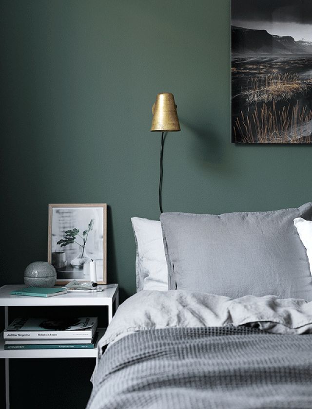 10 Best Paint Colors to Get You Those Moody Vibes-7