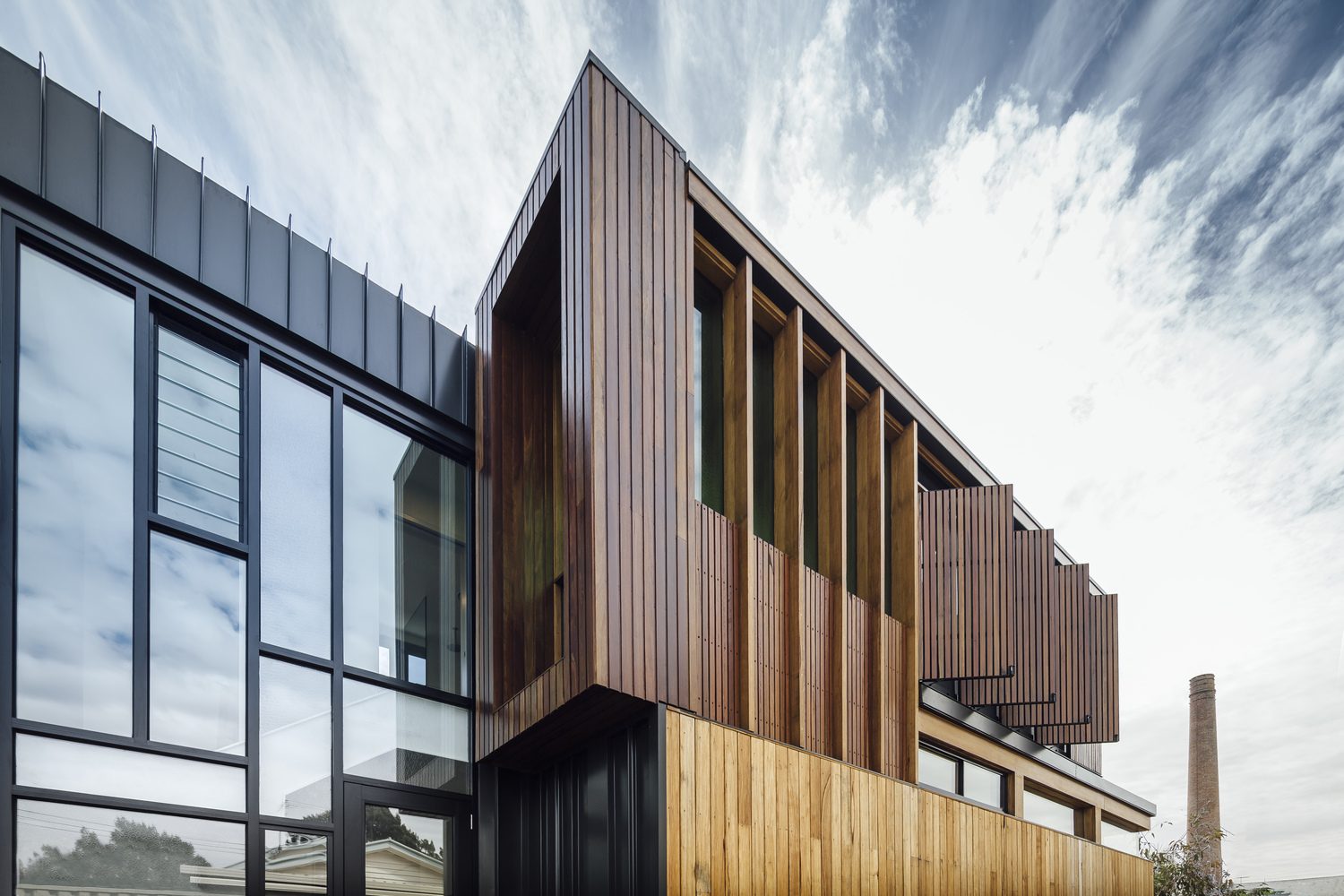 墨尔本城市连接 · 历史砖厂背景下的现代家居创新设计丨澳大利亚墨尔本丨Lisa Cummins Architect-34