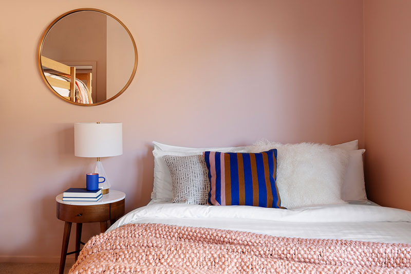 用色大胆的澳大利亚山区住宅-10