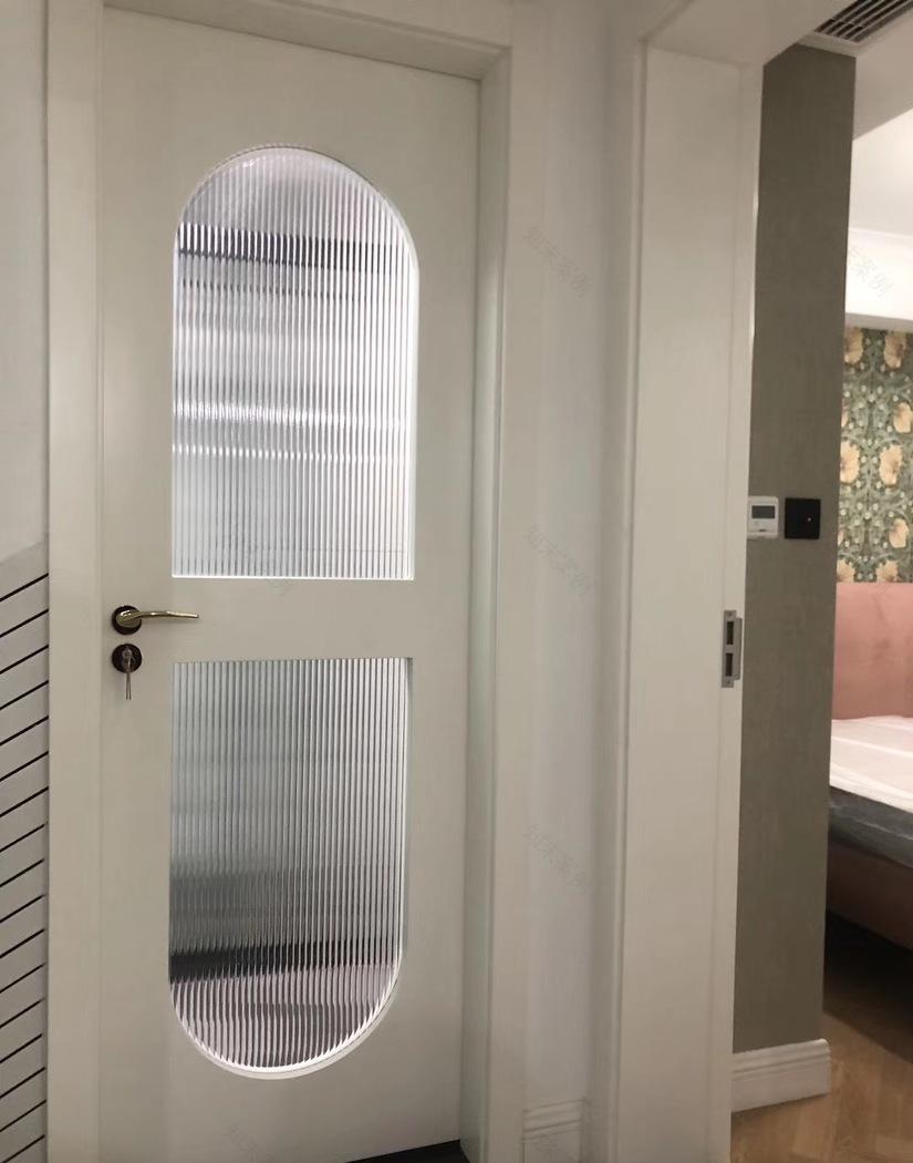 融合多种色彩的个性家居设计-45