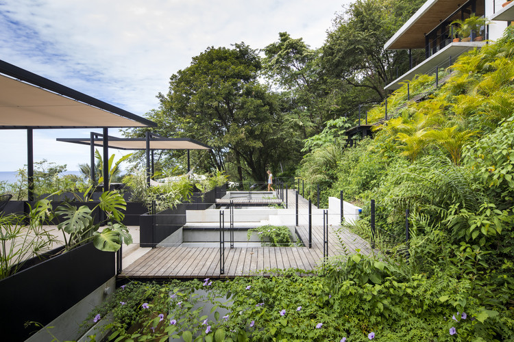 Mint Santa Teresa Studio Saxe-15