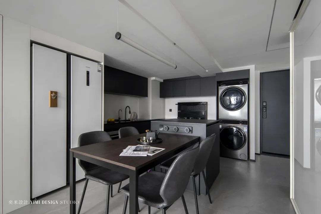 现代简约复式住宅的惊艳改造丨中国广州丨奕米設計工作室-54