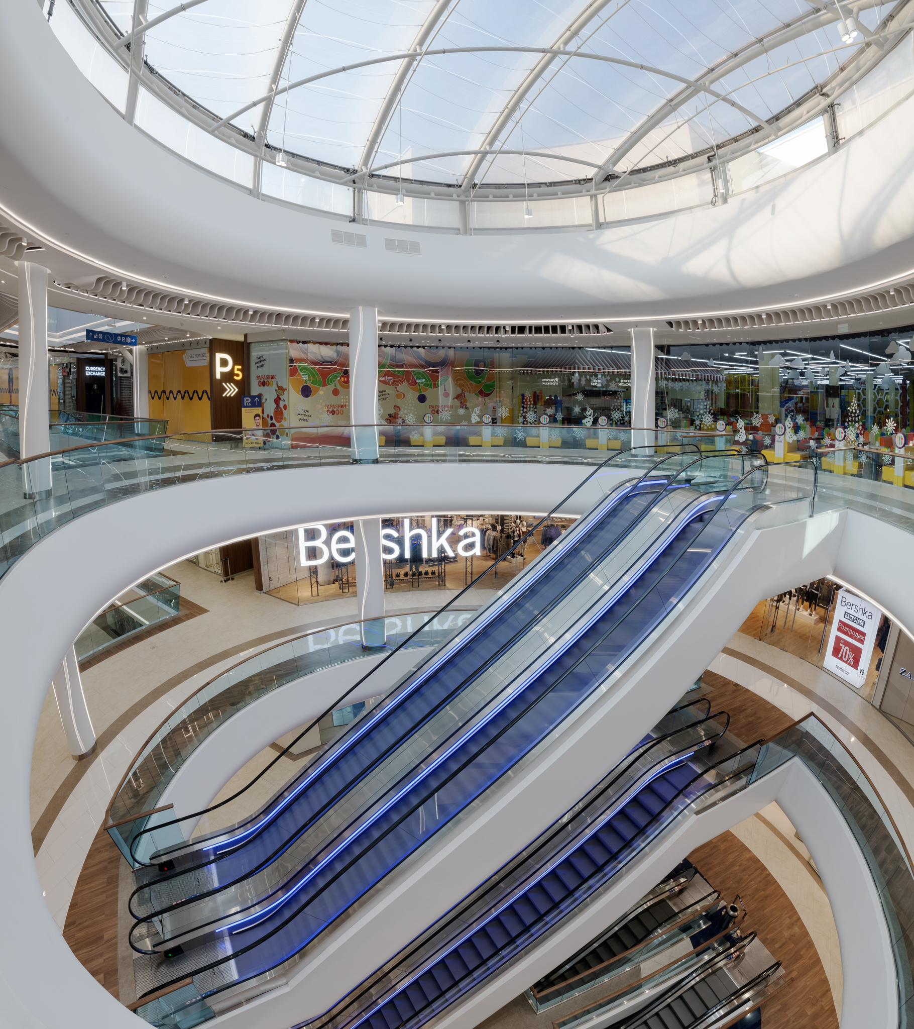 河滨购物中心丨AVG 集团-25