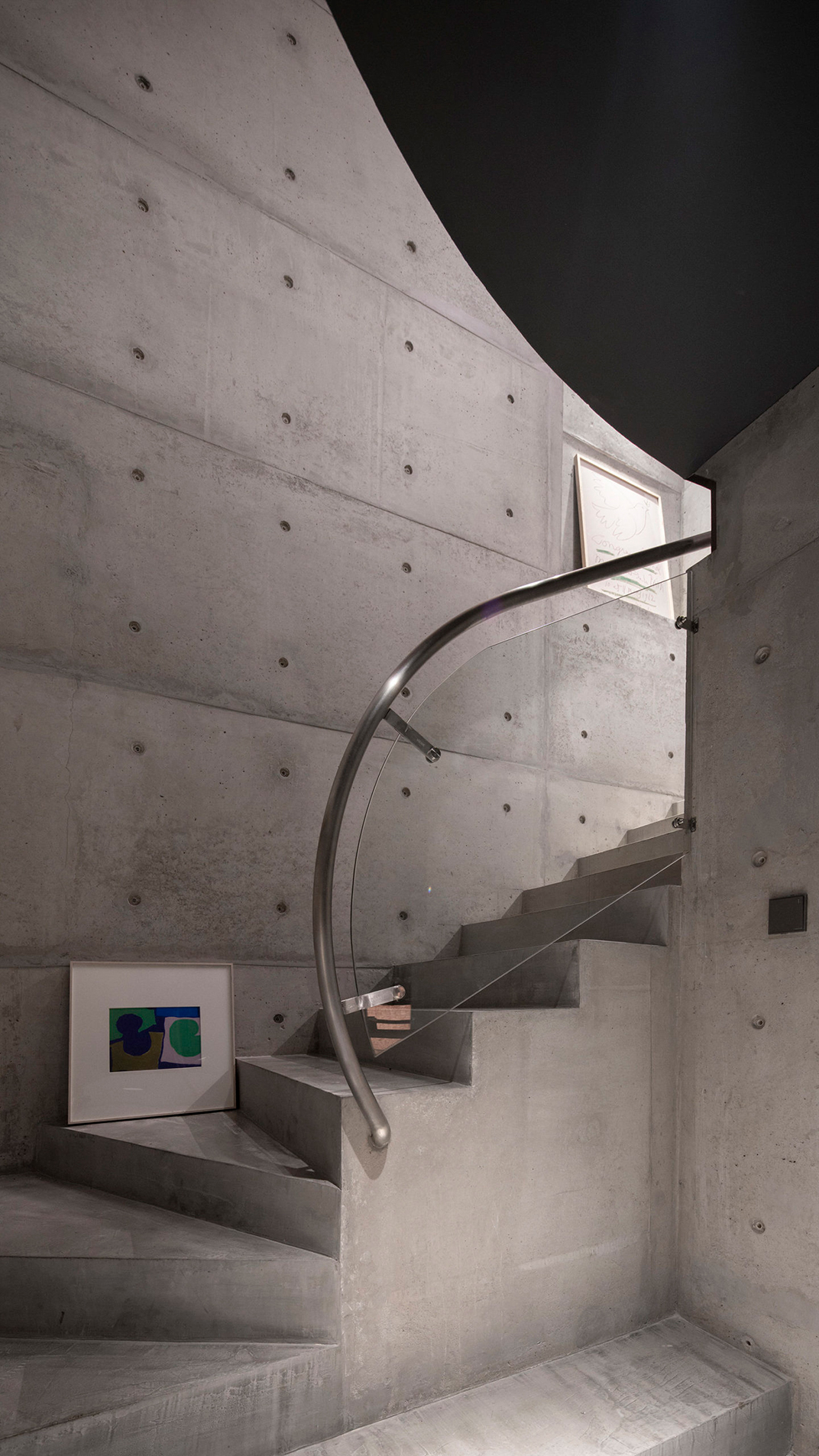 漏斗状砖柱的烧鸡餐厅，深圳  Designed by | BIGER俱乐部设计 - 酒吧餐厅 - 餐厅LOGO-VI空间设计-全球餐饮研究所-8