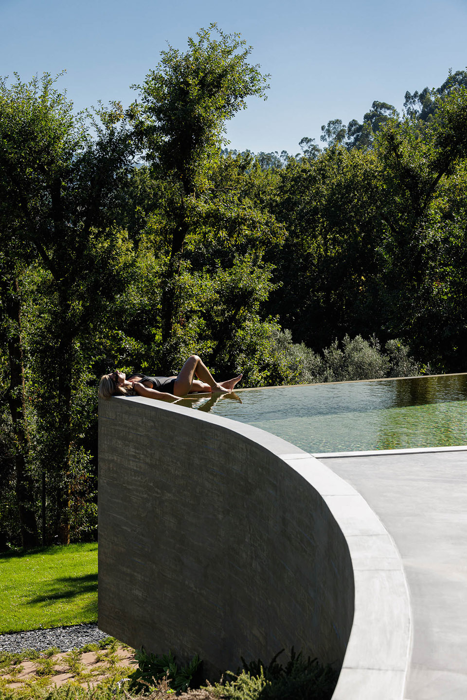 BOURO 住宅丨葡萄牙丨MUTANT ARQUITECTURA & DESIGN-132