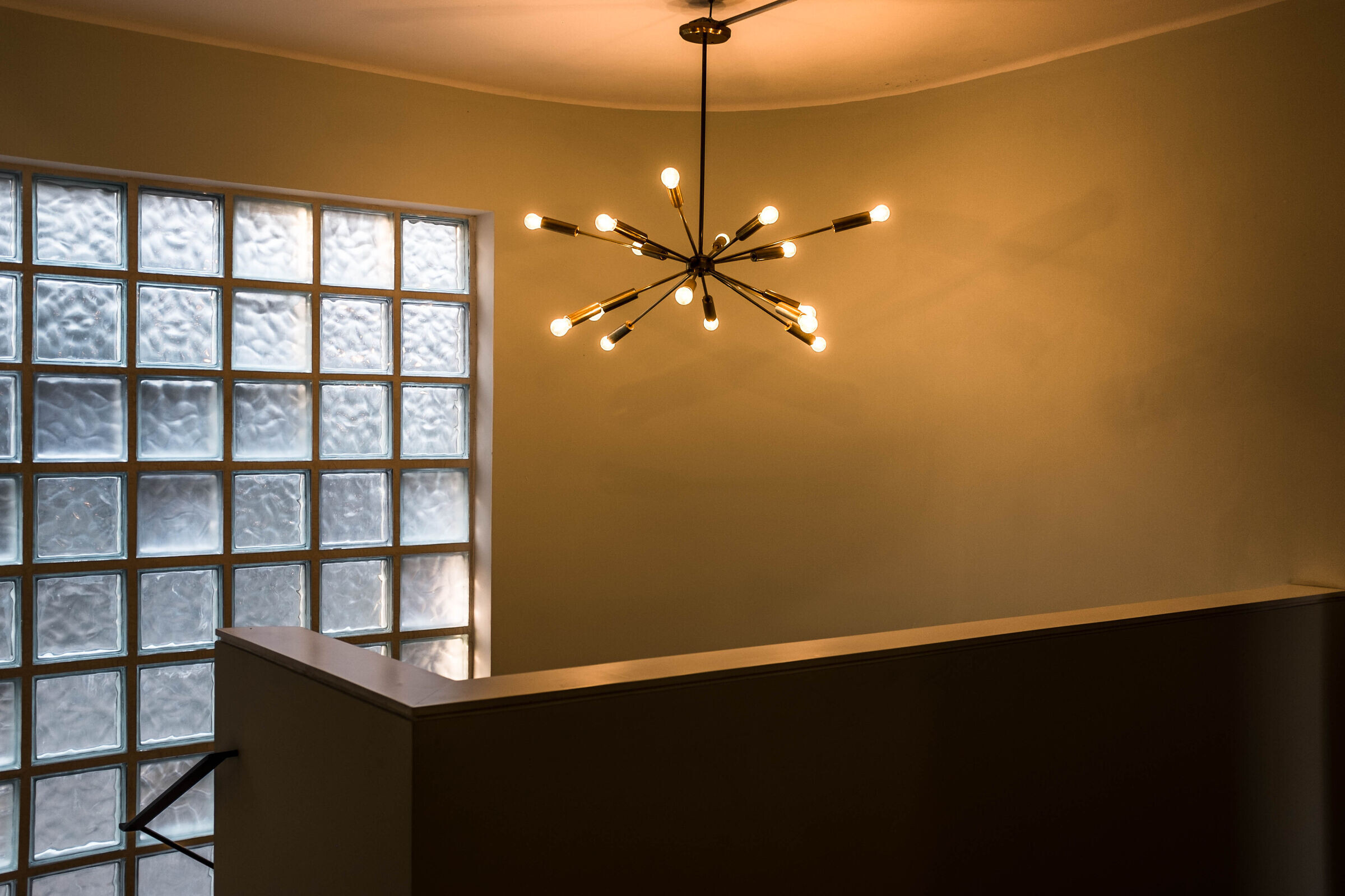 墨西哥城 40 年代老宅变身时尚办公空间-26