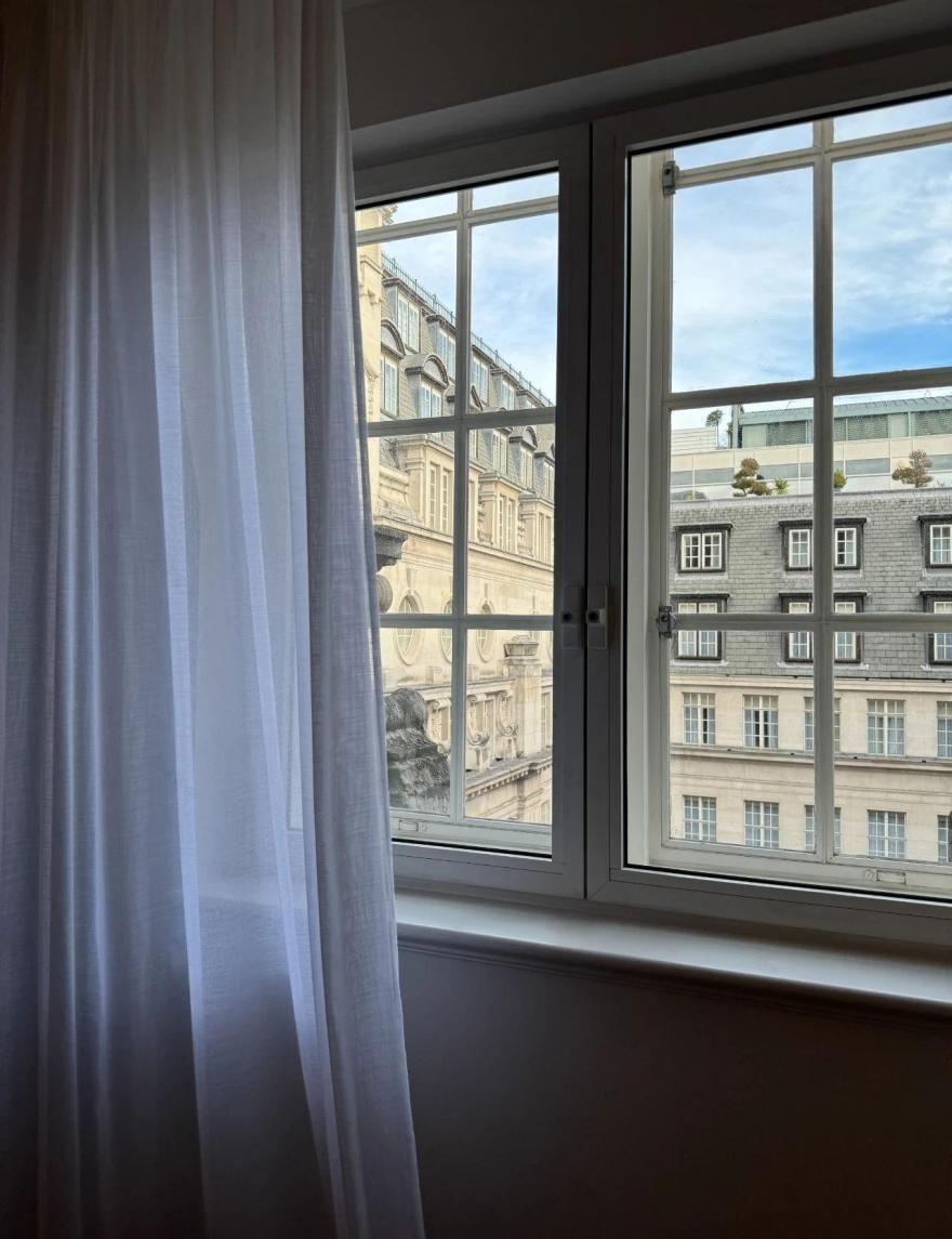 设计在旅途,伦敦River Thames白色公寓丨英国伦敦丨懒猫创意空间-23