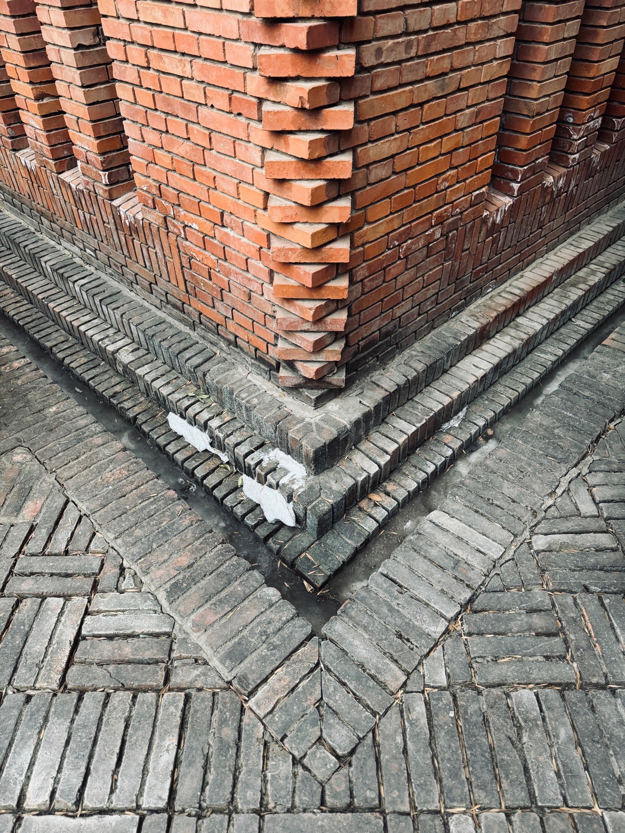 红砖美术馆手机摄影作品，北京 / Kun-27