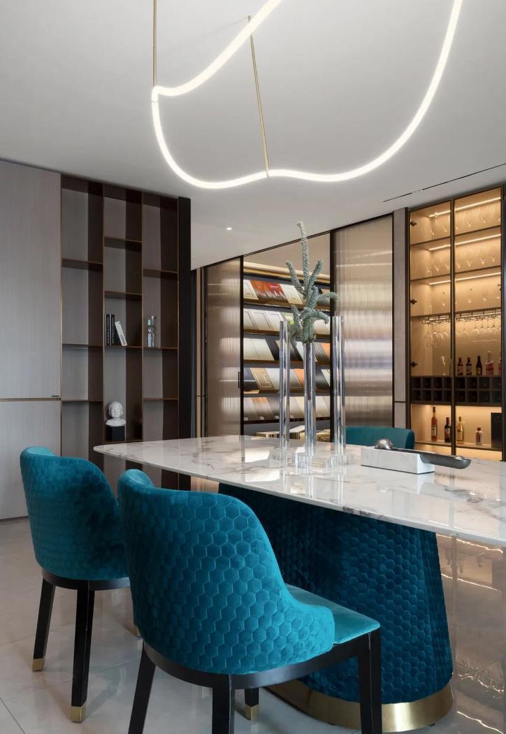 多功能展厅与家庭活动的完美融合丨黎铭设计-11